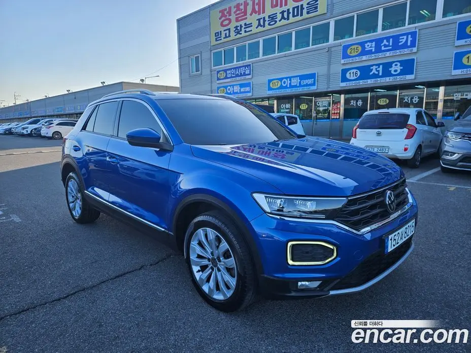 Volkswagen T-Roc 2021 2.0 автомат (гидро), фото 1