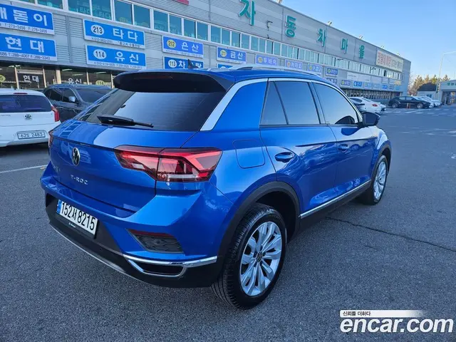 Volkswagen T-Roc 2021 2.0 автомат (гидро), миниатюра 2