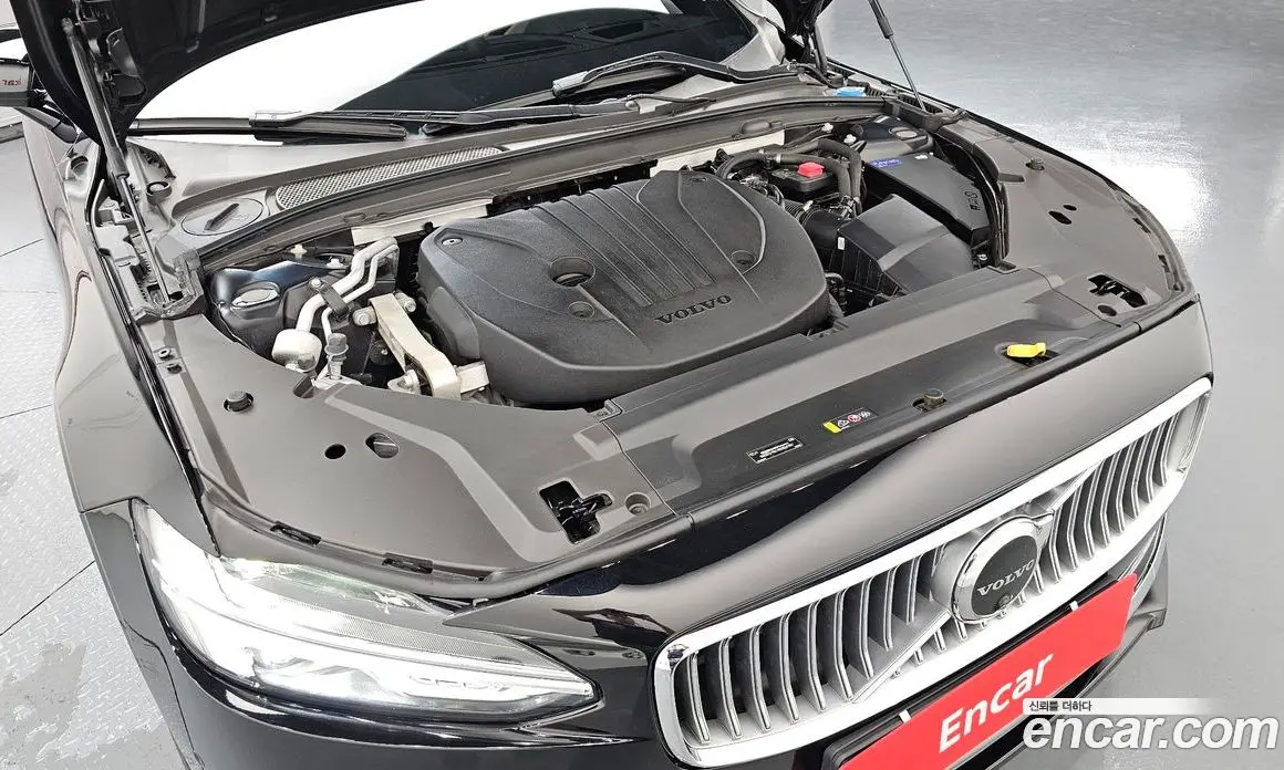 Volvo S90 2024 2.0 автомат (гидро), фото 6