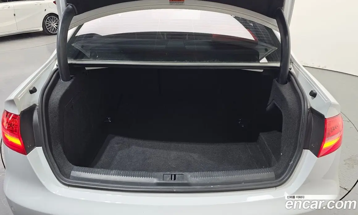 Audi A4 2015 2.0 автомат (гидро), фото 20