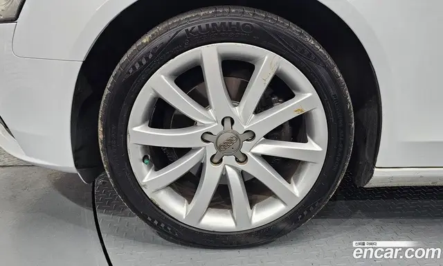 Audi A4 2015 2.0 автомат (гидро), миниатюра 5