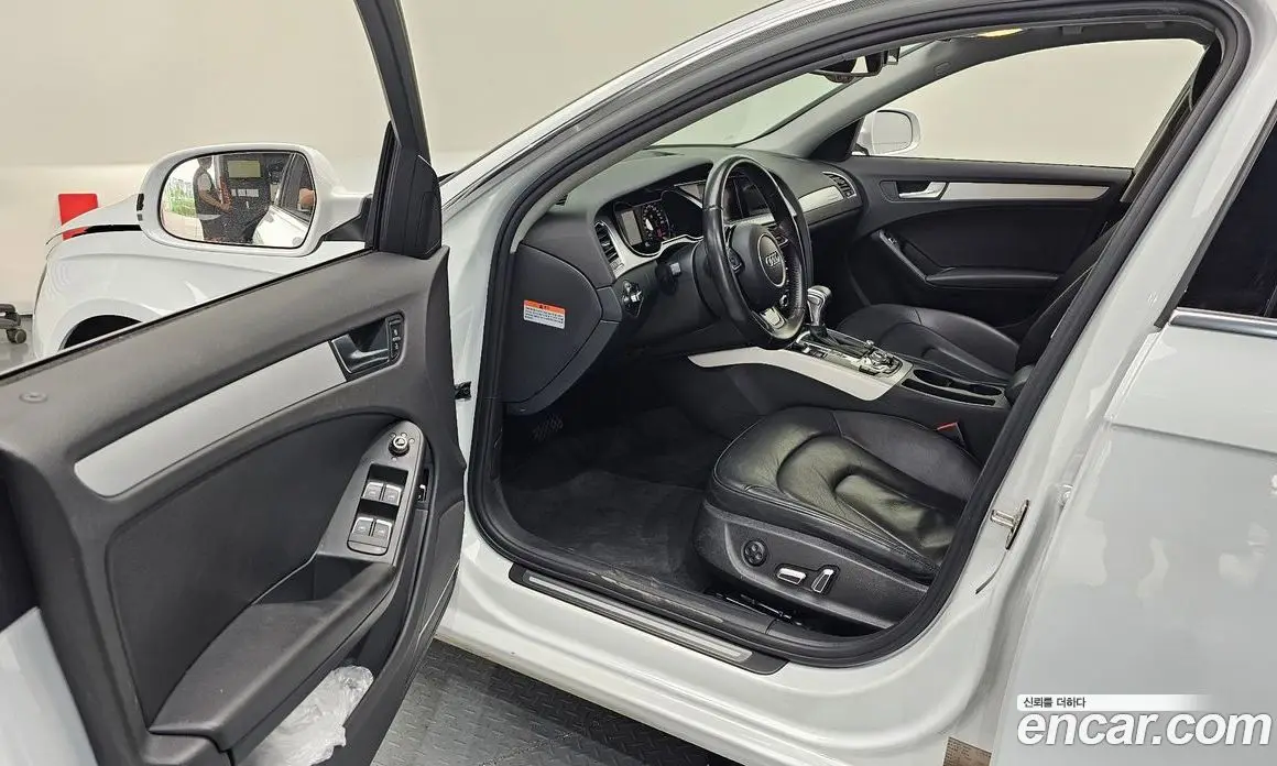 Audi A4 2015 2.0 автомат (гидро), фото 10