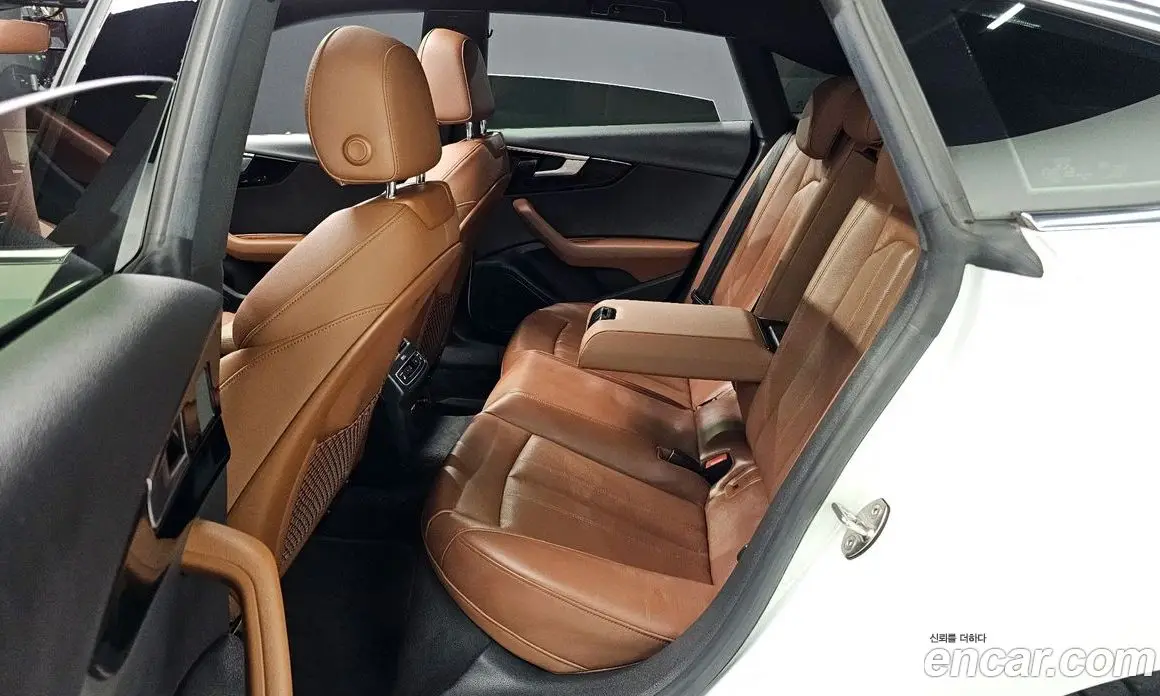Audi A5 2021 2.0 автомат (гидро), фото 16