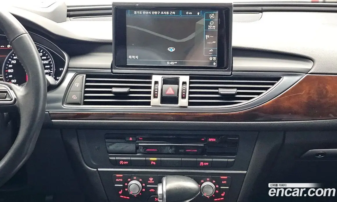 Audi A6 2014 2.0 автомат (гидро), фото 11