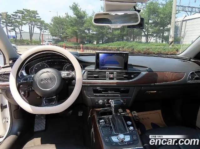 Audi A6 2015 2.0 автомат (гидро), миниатюра 7