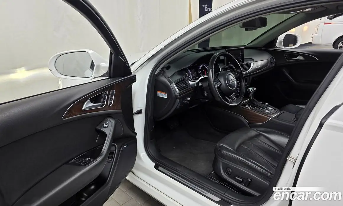 Audi A6 2015 3.0 автомат (гидро), фото 10