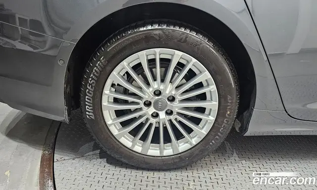 Audi A6 2020 2.0 автомат (гидро), миниатюра 5