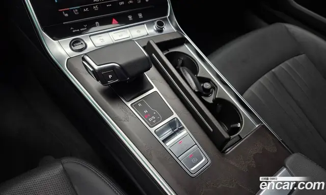 Audi A6 2023 2.0 автомат (гидро), миниатюра 12