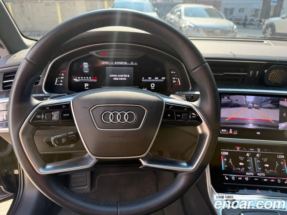 Audi A6 2023 2.0 автомат (гидро), фото 6