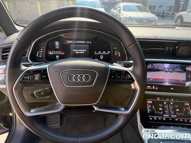 Audi A6 2023 2.0 автомат (гидро), миниатюра 6