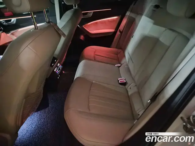 Audi A6 2023 2.0 автомат (гидро), миниатюра 6