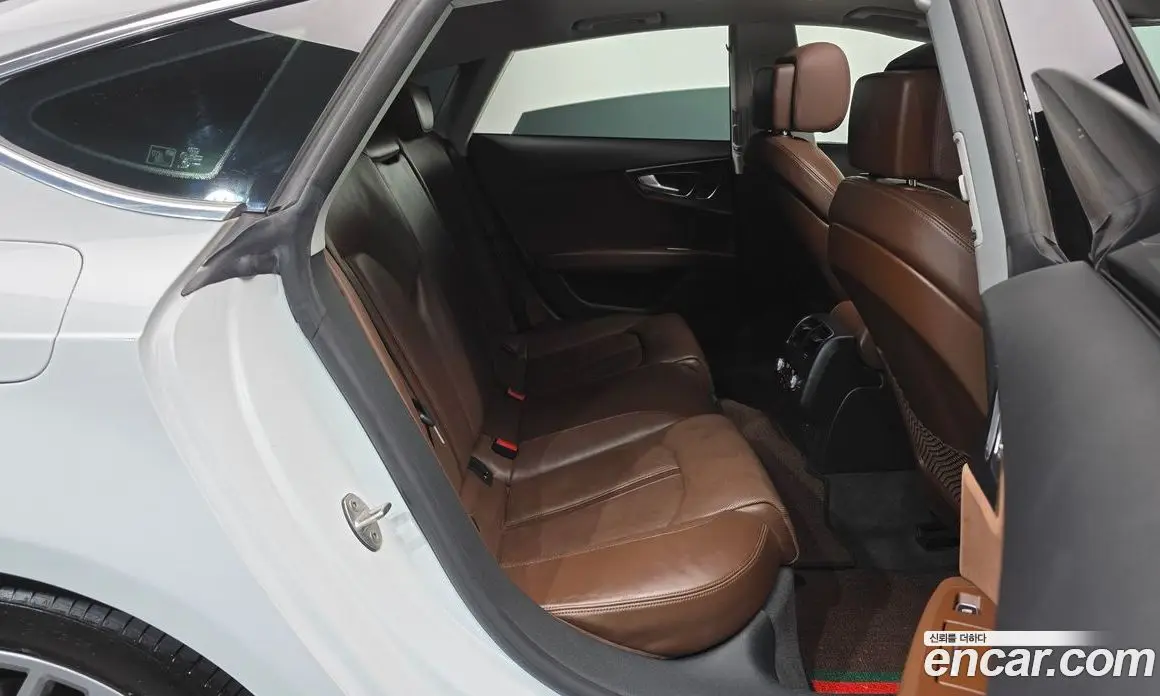 Audi A7 2016 3.0 автомат (гидро), фото 11