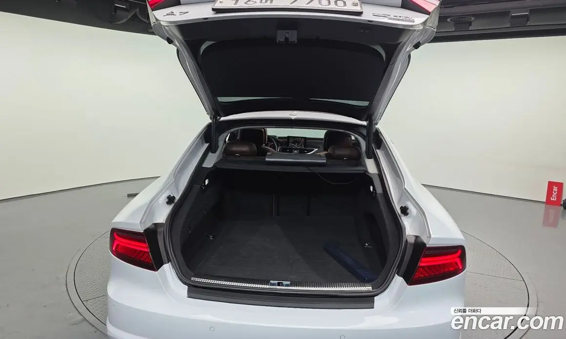 Audi A7 2016 3.0 автомат (гидро), фото 20