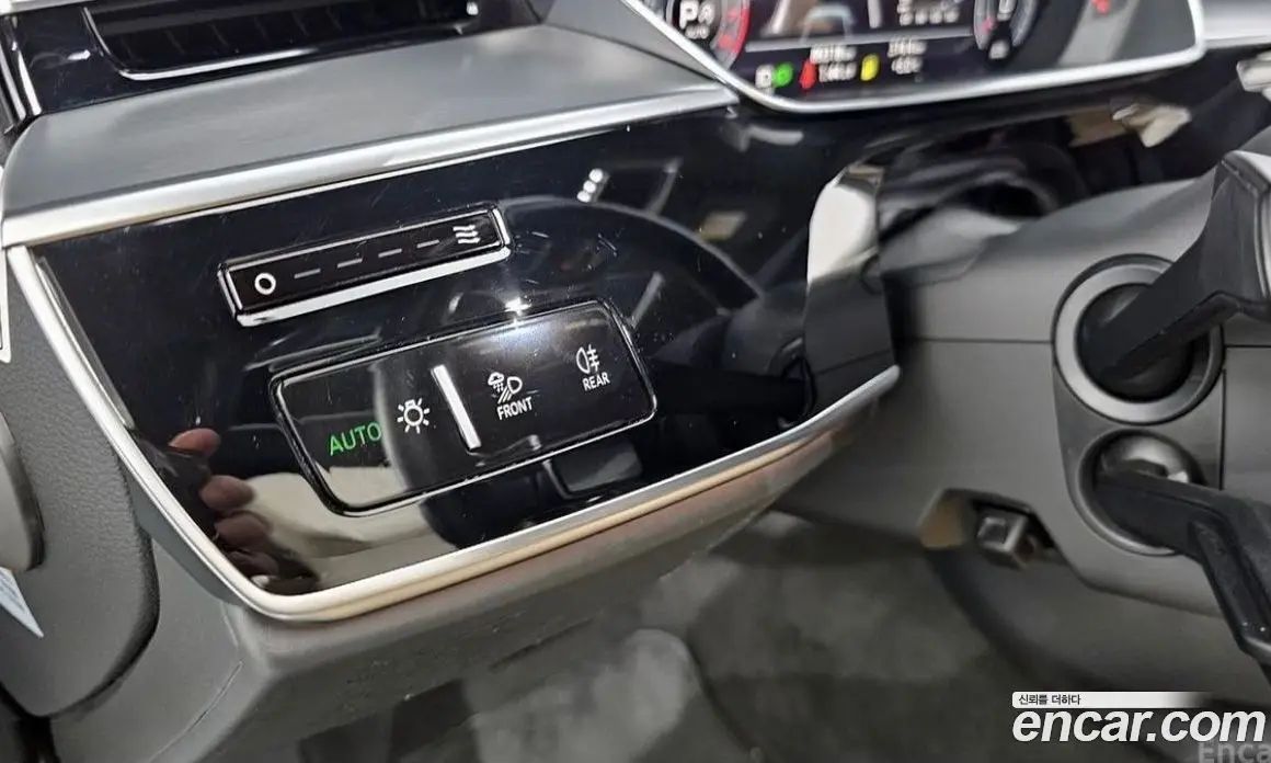 Audi A8 2020 4.0 автомат (гидро), фото 15
