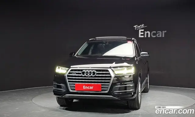 Audi Q7 2019 2.0 автомат (гидро), миниатюра 3