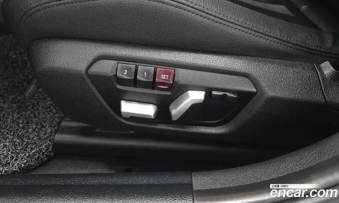 BMW 1 серия 2017 2.0 автомат (гидро), фото 25