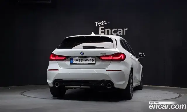 BMW 1 серия 2020 2.0 автомат (гидро), миниатюра 4