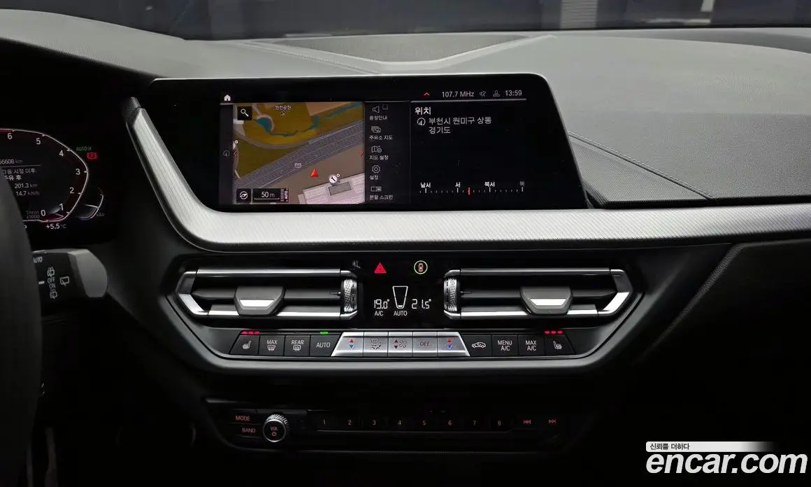 BMW 1 серия 2022 2.0 автомат (гидро), фото 14