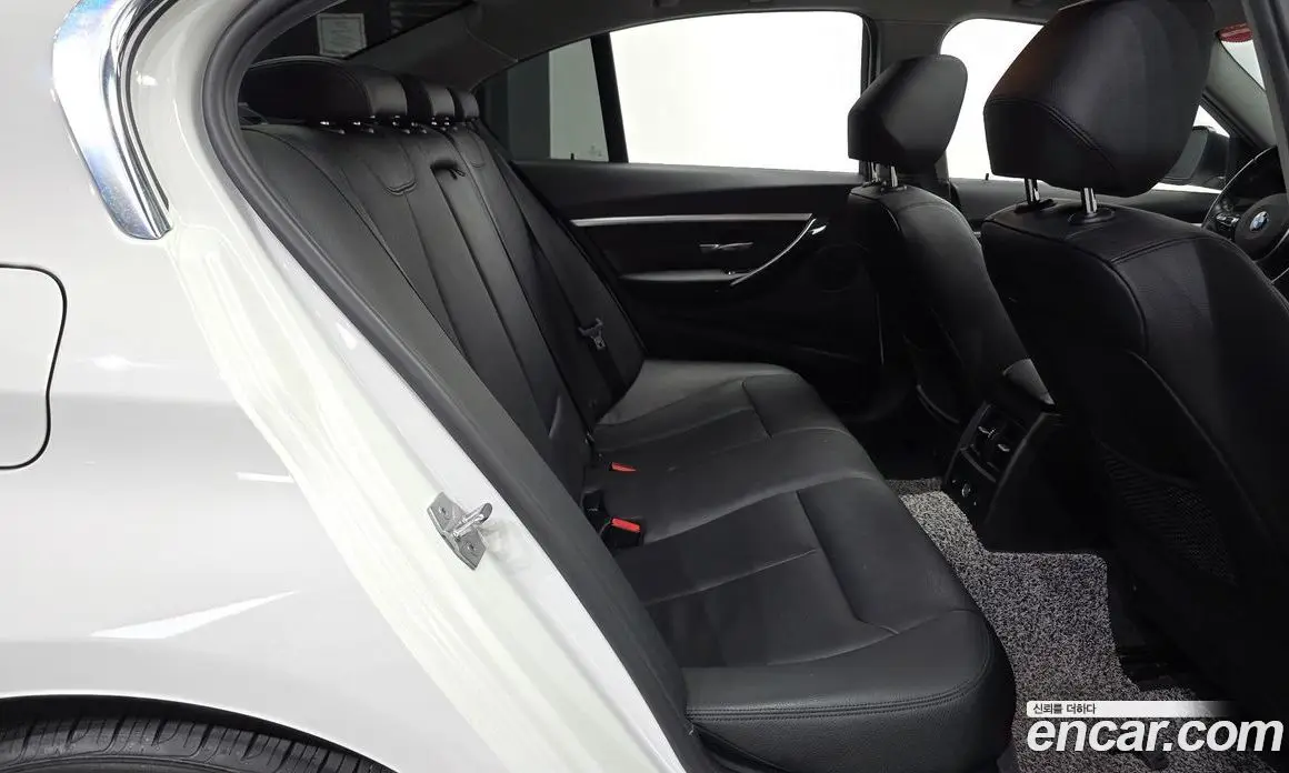 BMW 3 серия 2015 2.0 автомат (гидро), фото 12