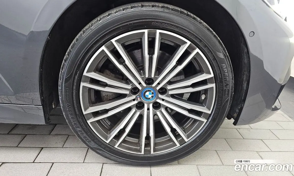 BMW 3 серия 2022 2.0 автомат (гидро), фото 7