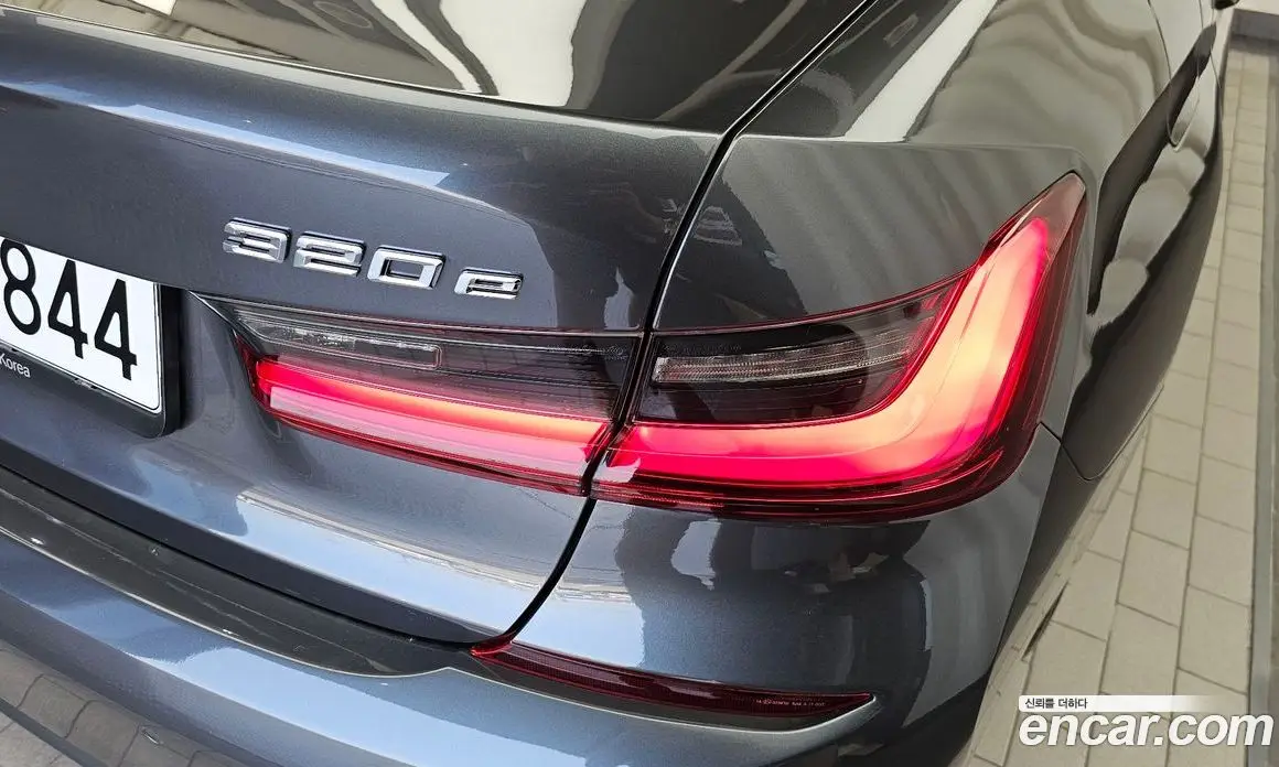 BMW 3 серия 2022 2.0 автомат (гидро), фото 9