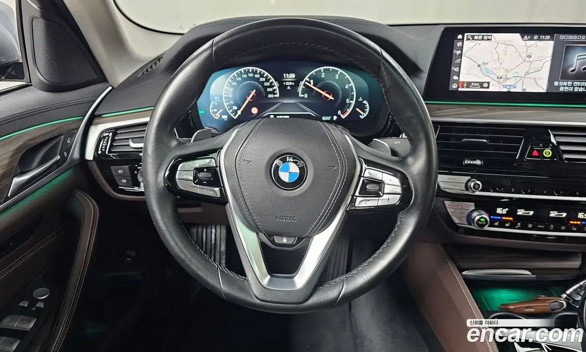 BMW 5 серия 2019 2.0 автомат (гидро), фото 12