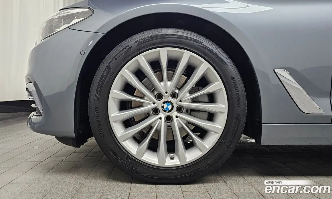 BMW 5 серия 2019 2.0 автомат (гидро), фото 5