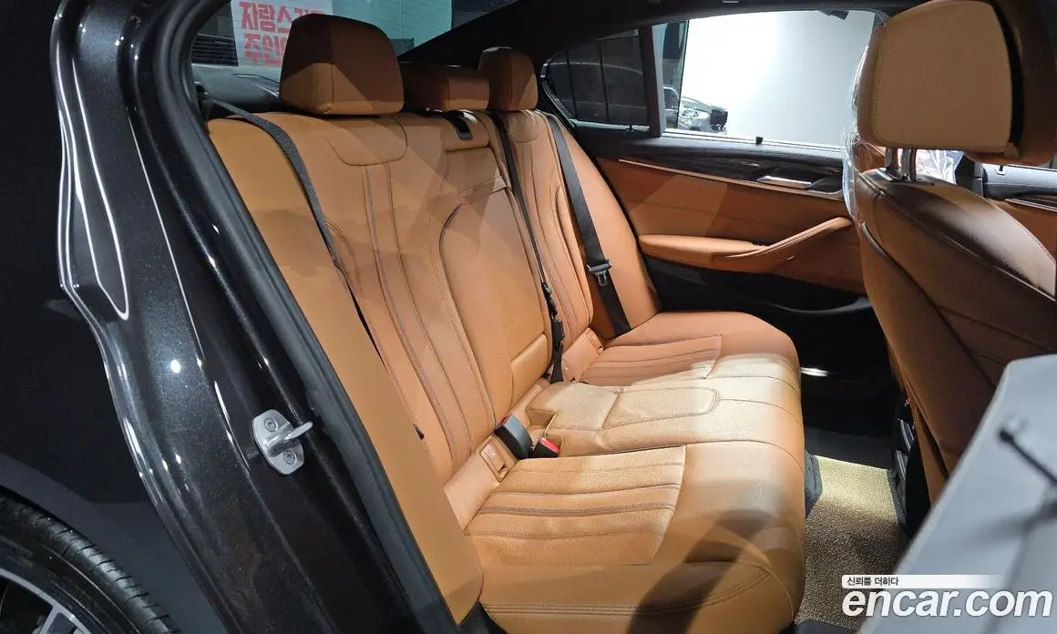BMW 5 серия 2022 2.0 автомат (гидро), фото 17