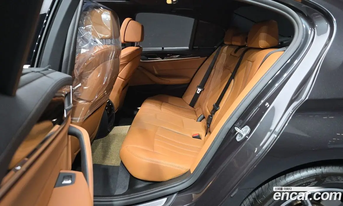 BMW 5 серия 2022 2.0 автомат (гидро), фото 18
