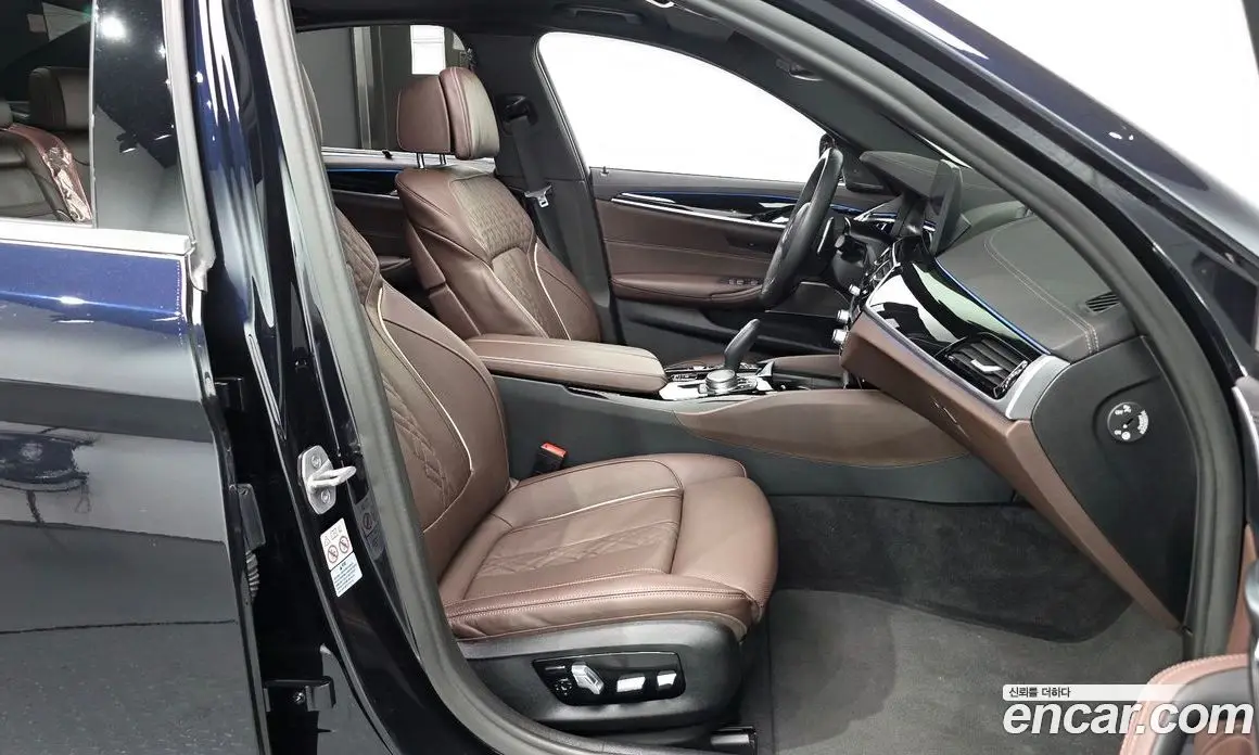 BMW 5 серия 2022 2.0 автомат (гидро), фото 16