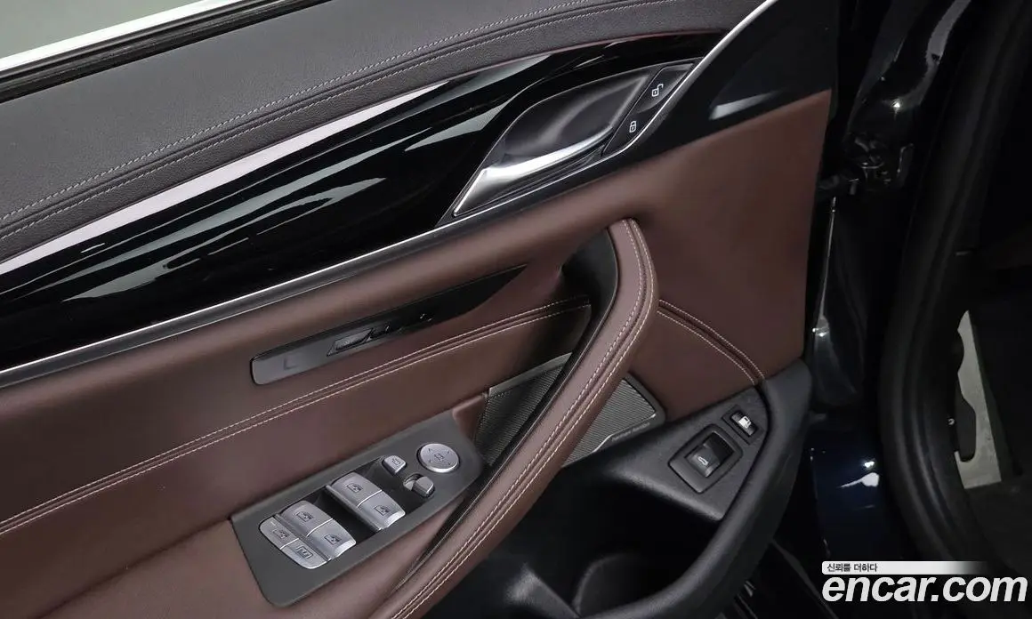 BMW 5 серия 2022 2.0 автомат (гидро), фото 22