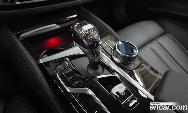 BMW 5 серия 2023 2.0 автомат (гидро), миниатюра 12