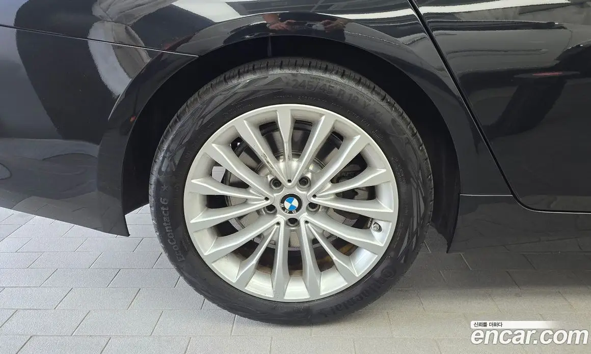 BMW 5 серия 2023 2.0 автомат (гидро), фото 5
