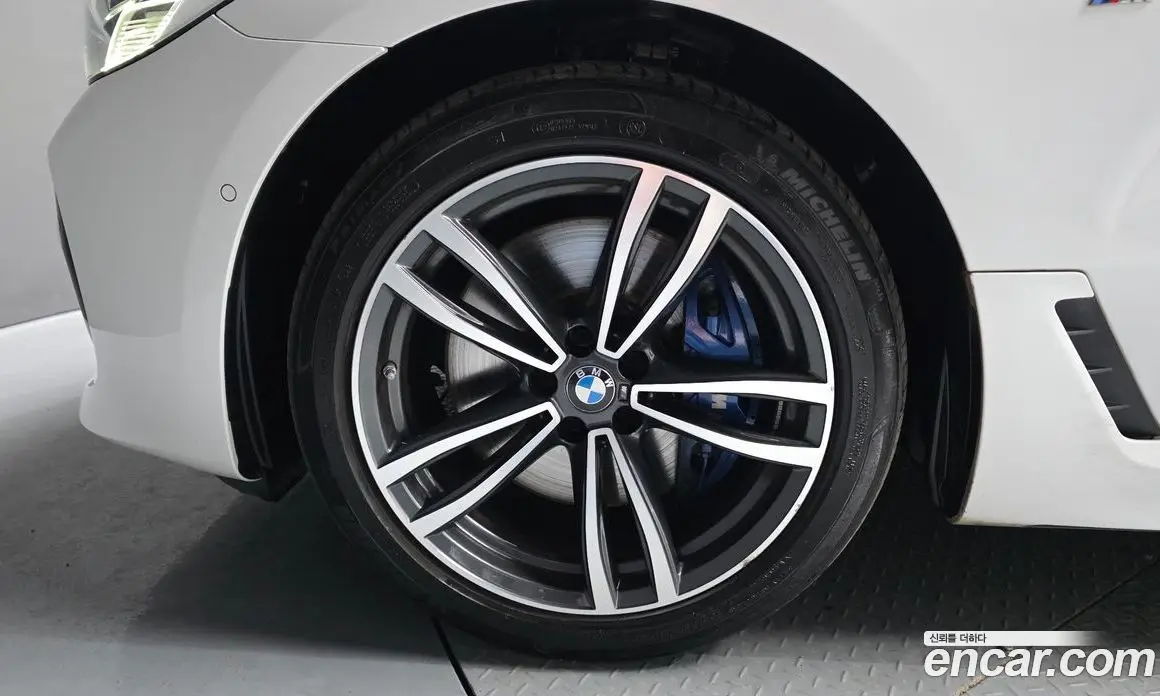 BMW 6 серия 2022 2.0 автомат (гидро), фото 5