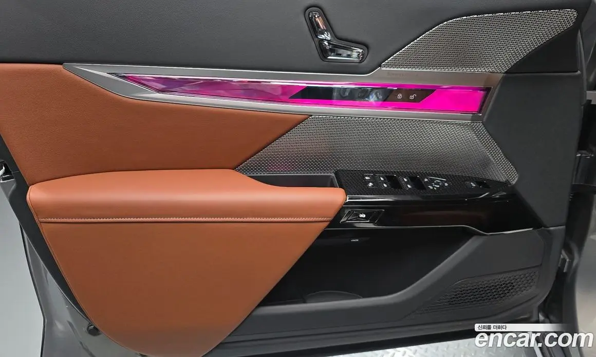 BMW 7 серия 2025 3.0 автомат (гидро), фото 14