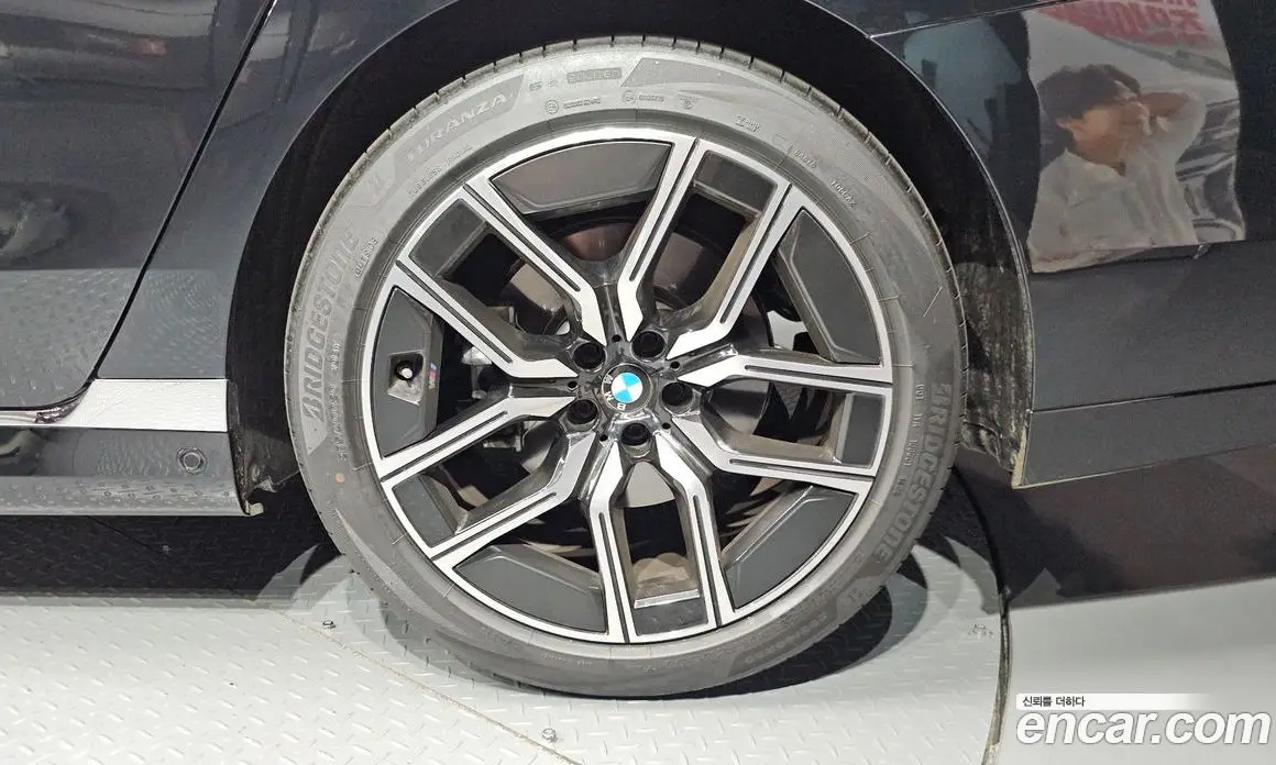 BMW 7 серия 2025 3.0 автомат (гидро), фото 7