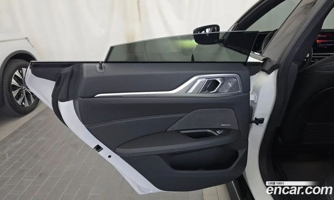 BMW i4 2022 0.2 автомат (гидро), фото 15