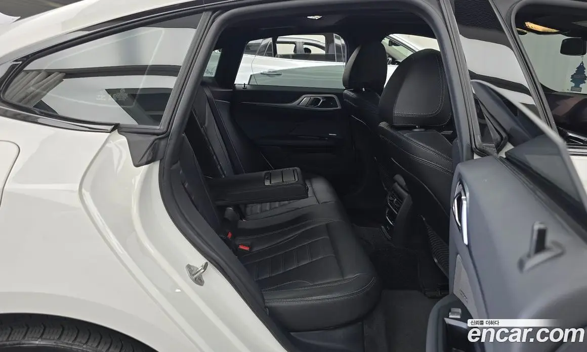 BMW i4 2022 0.2 автомат (гидро), фото 17