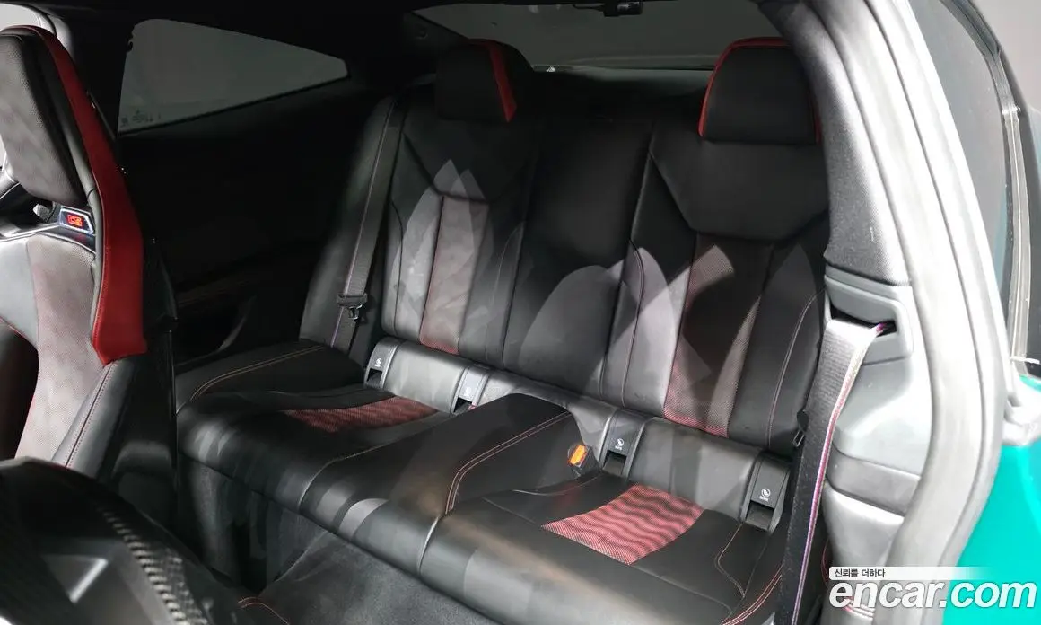 BMW M4 2025 3.0 автомат (гидро), фото 16
