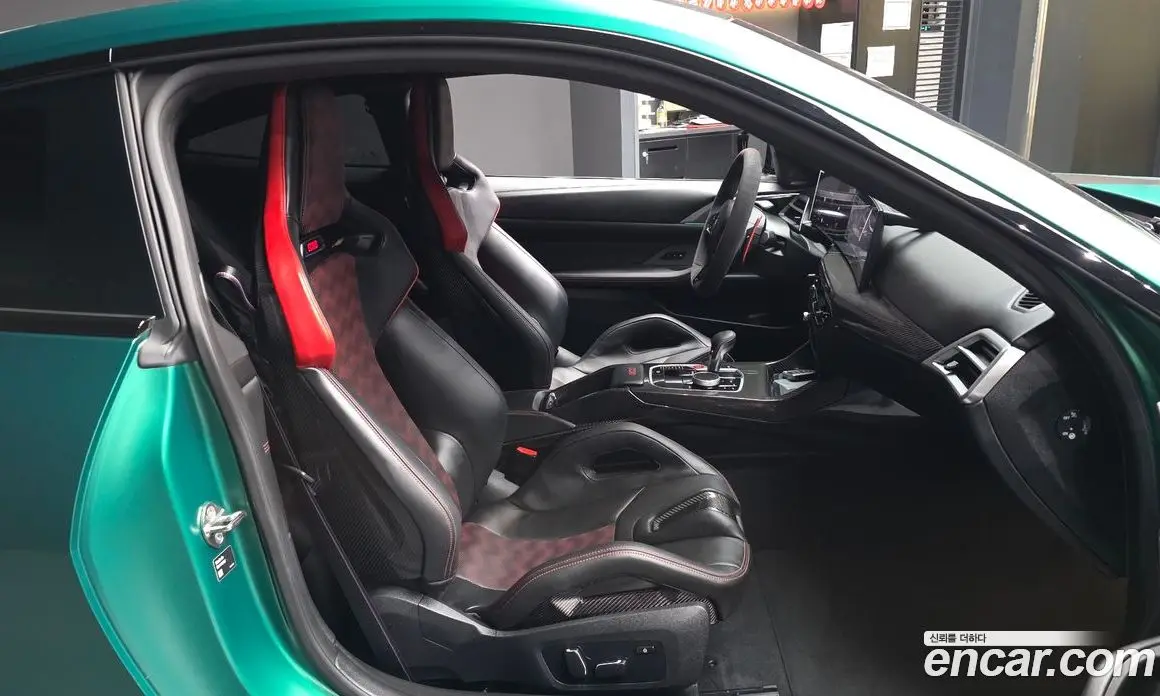 BMW M4 2025 3.0 автомат (гидро), фото 17