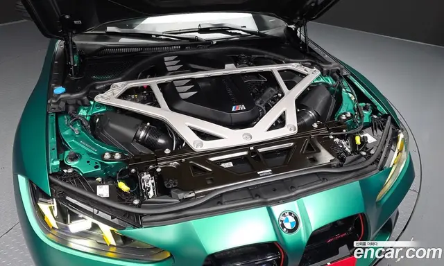 BMW M4 2025 3.0 автомат (гидро), миниатюра 6