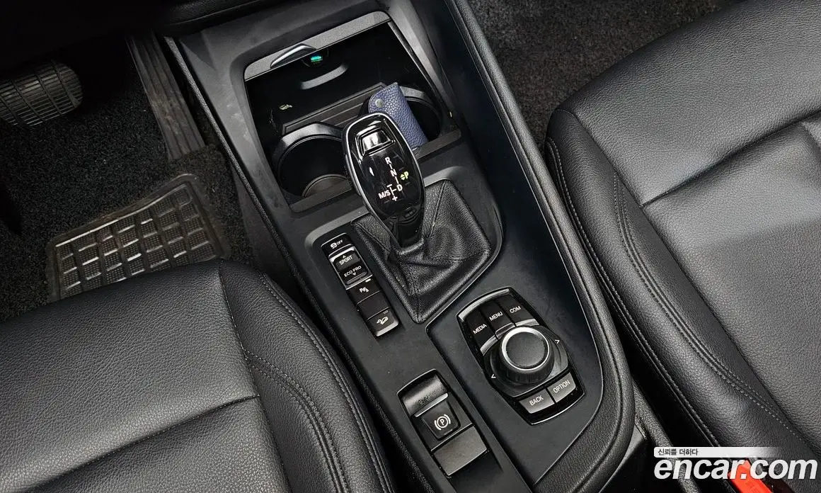 BMW X1 2020 2.0 автомат (гидро), фото 12