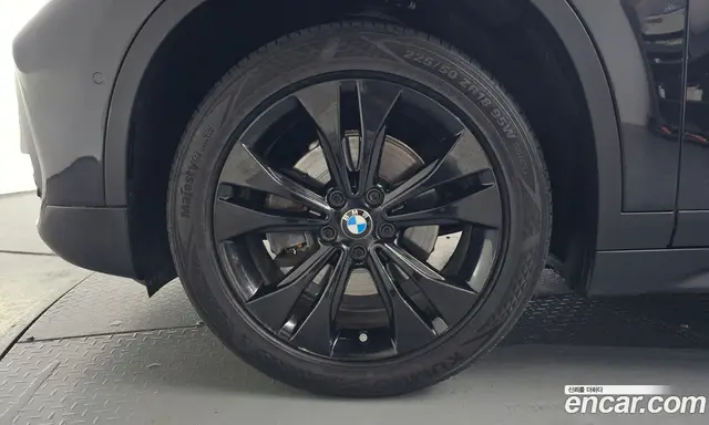 BMW X1 2020 2.0 автомат (гидро), миниатюра 5