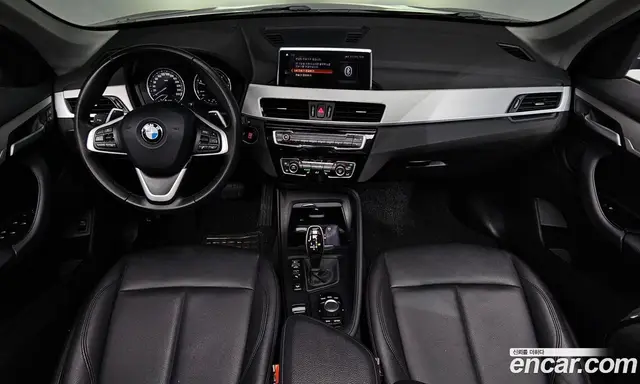 BMW X1 2020 2.0 автомат (гидро), миниатюра 10