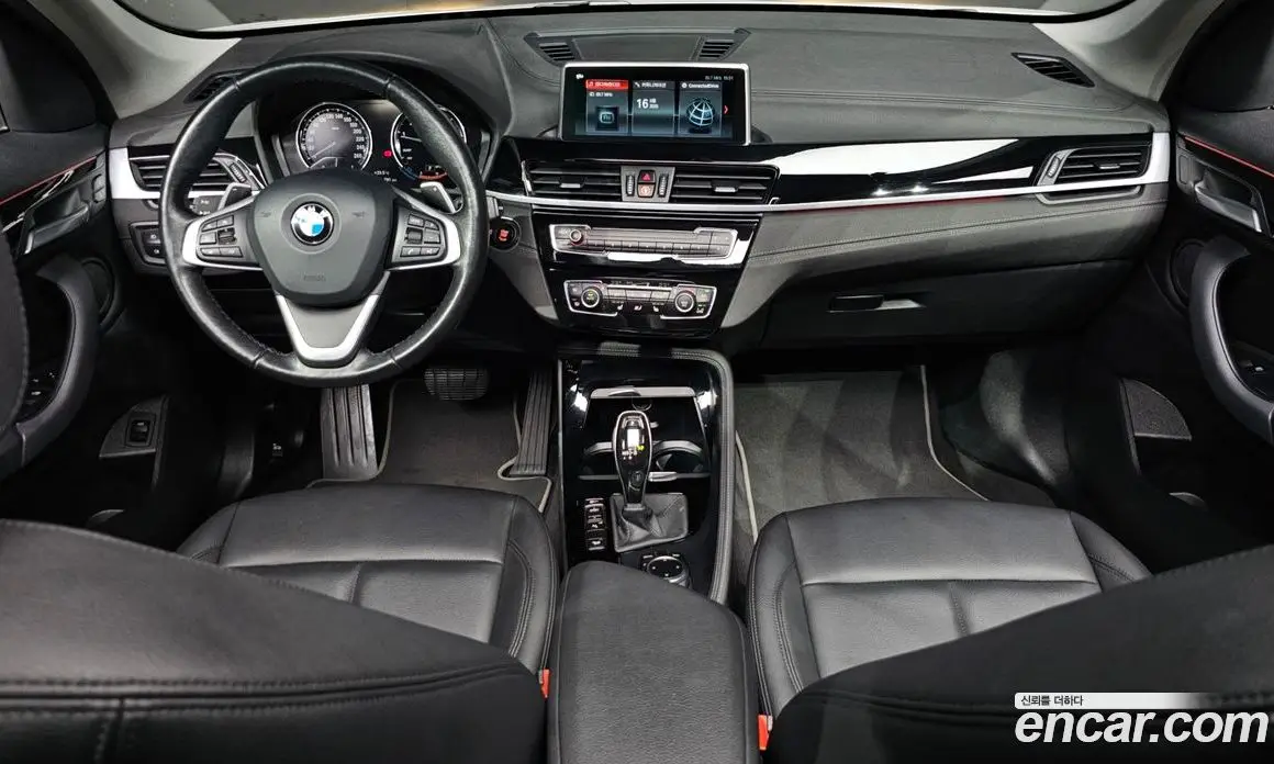 BMW X1 2022 2.0 автомат (гидро), фото 10