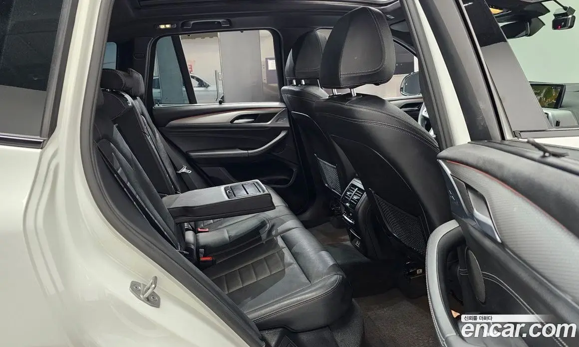 BMW X3 2021 2.0 автомат (гидро), фото 16