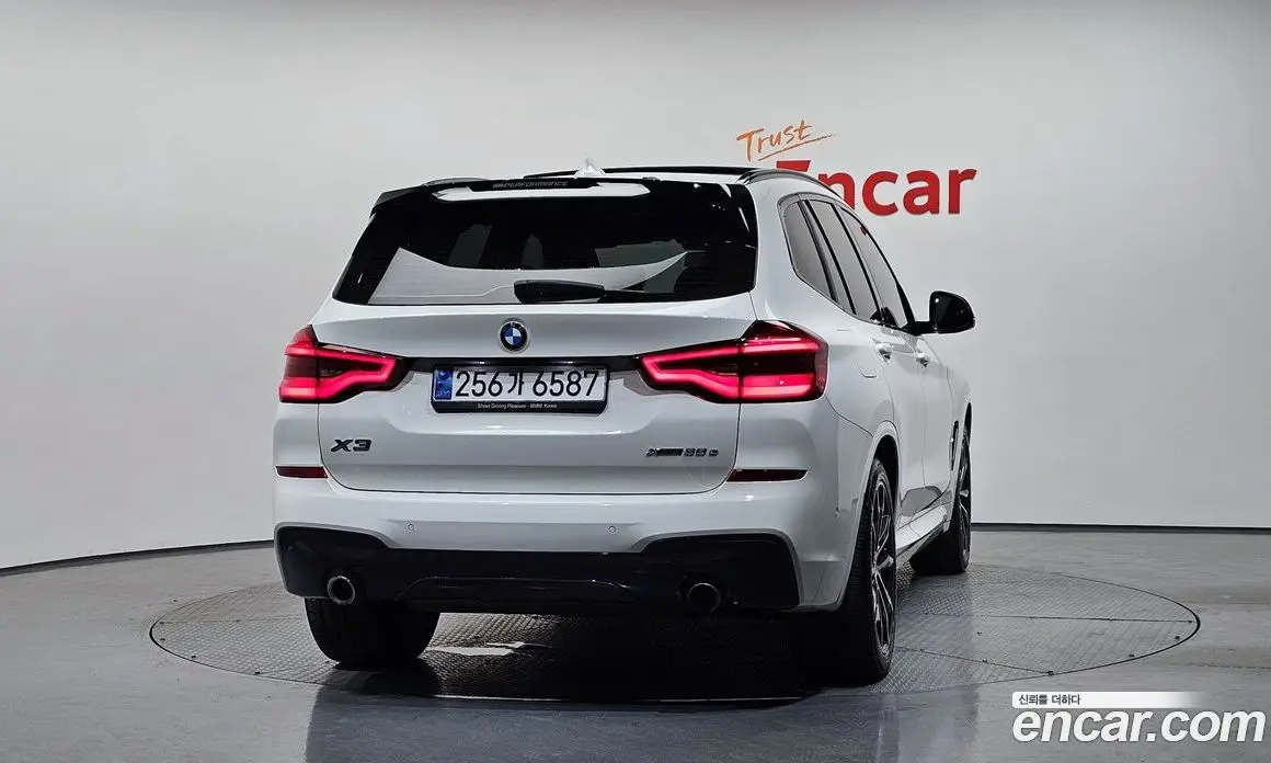 BMW X3 2021 2.0 автомат (гидро), фото 3