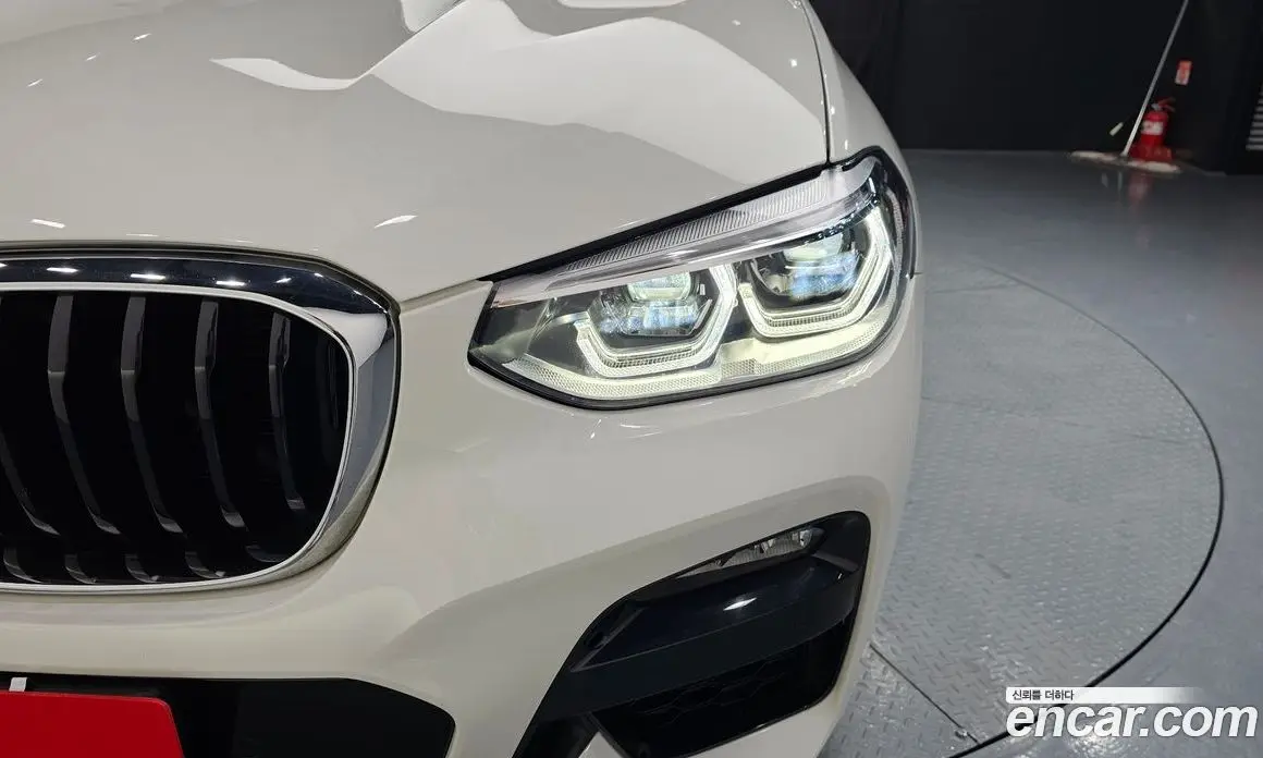 BMW X3 2021 2.0 автомат (гидро), фото 7