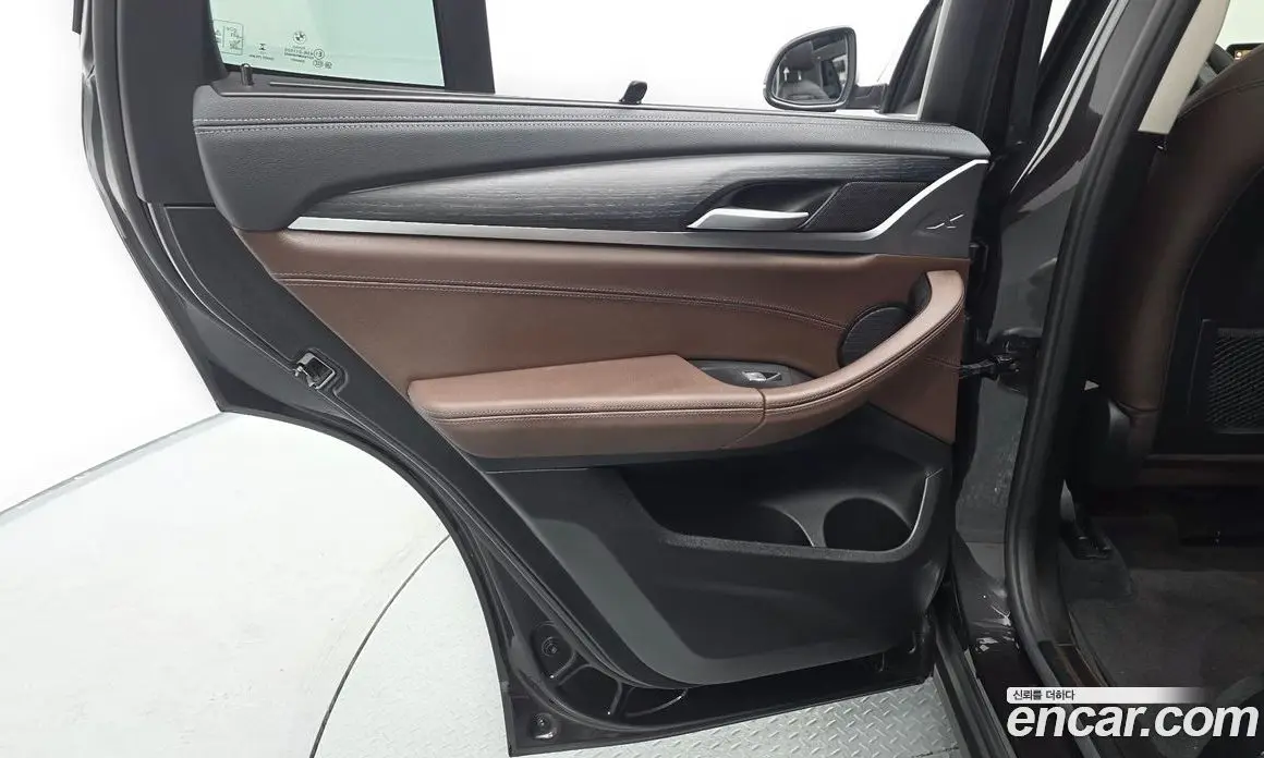 BMW X3 2024 2.0 автомат (гидро), фото 15