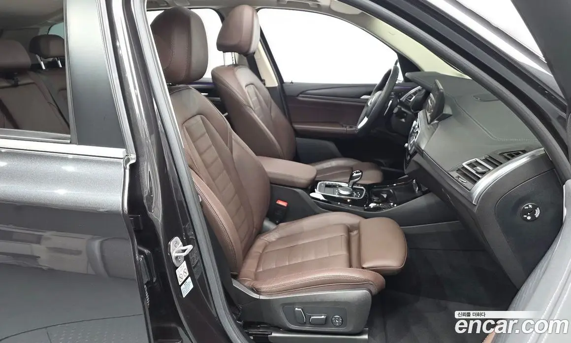 BMW X3 2024 2.0 автомат (гидро), фото 16